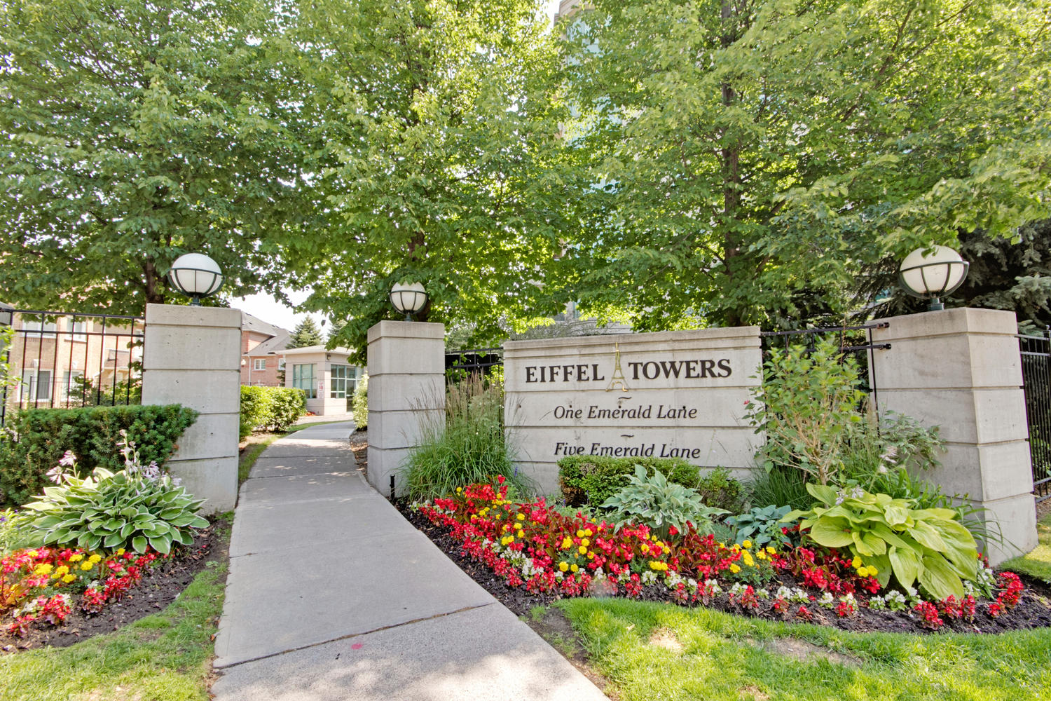 featured property listing